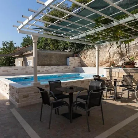 Kusalo Pensión Dubrovnik